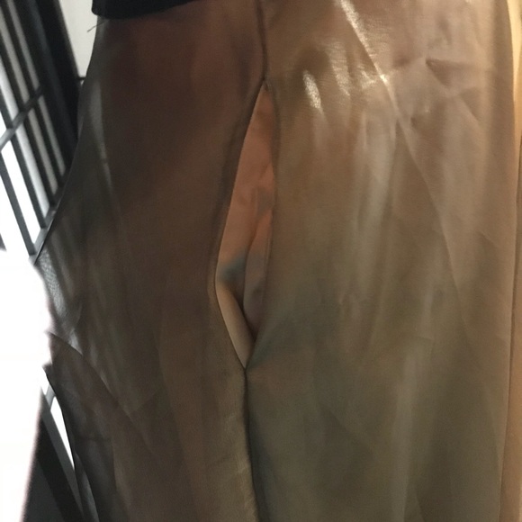 Formal Dress - Picture 2 of 6